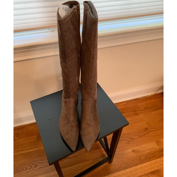 NIB Nine West Zippered Boots - Picture 2 of 12